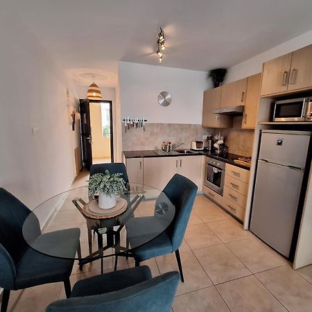 Apartment Helena Paralímni Extérieur photo