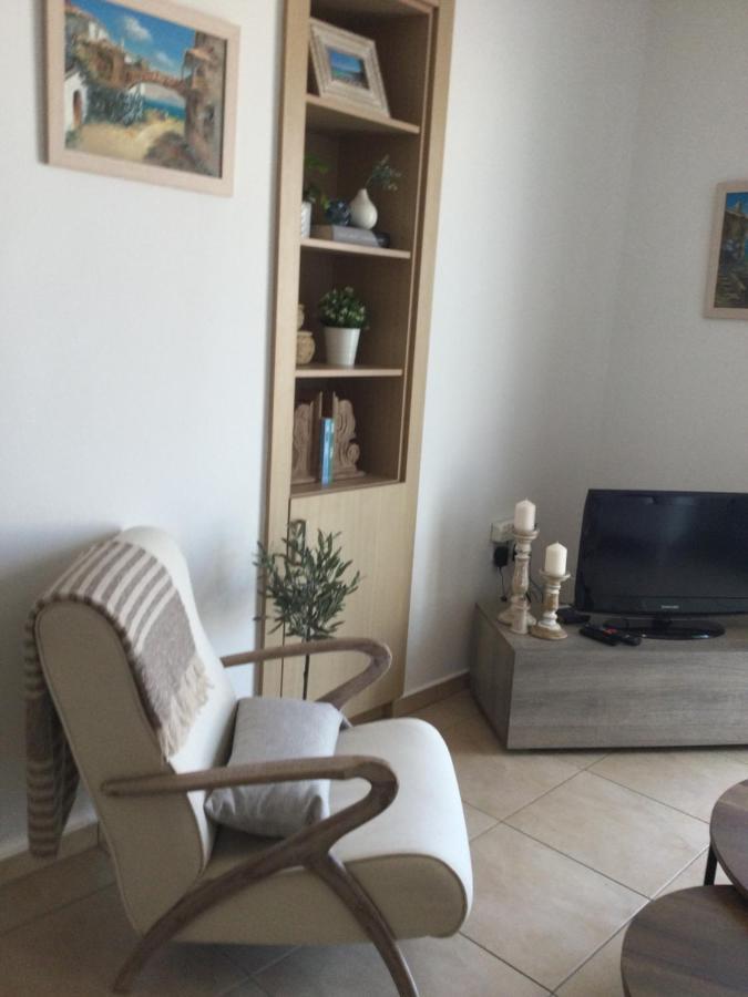 Apartment Helena Paralímni Extérieur photo